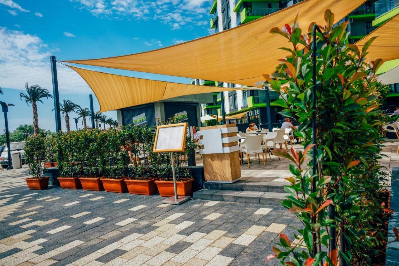 San Francisco Aparthotel Pool & Spa Mamaia Nord Năvodari Екстериор снимка